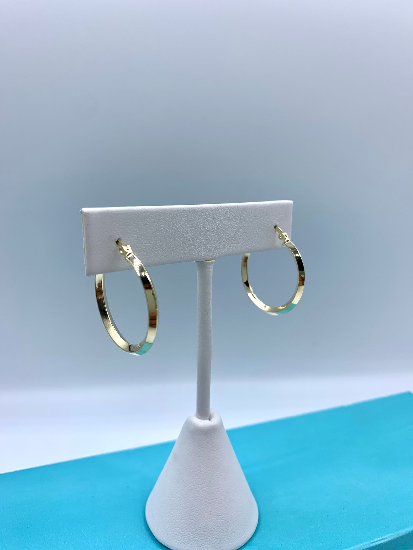 14 K YELLOW GOLD HOOPS