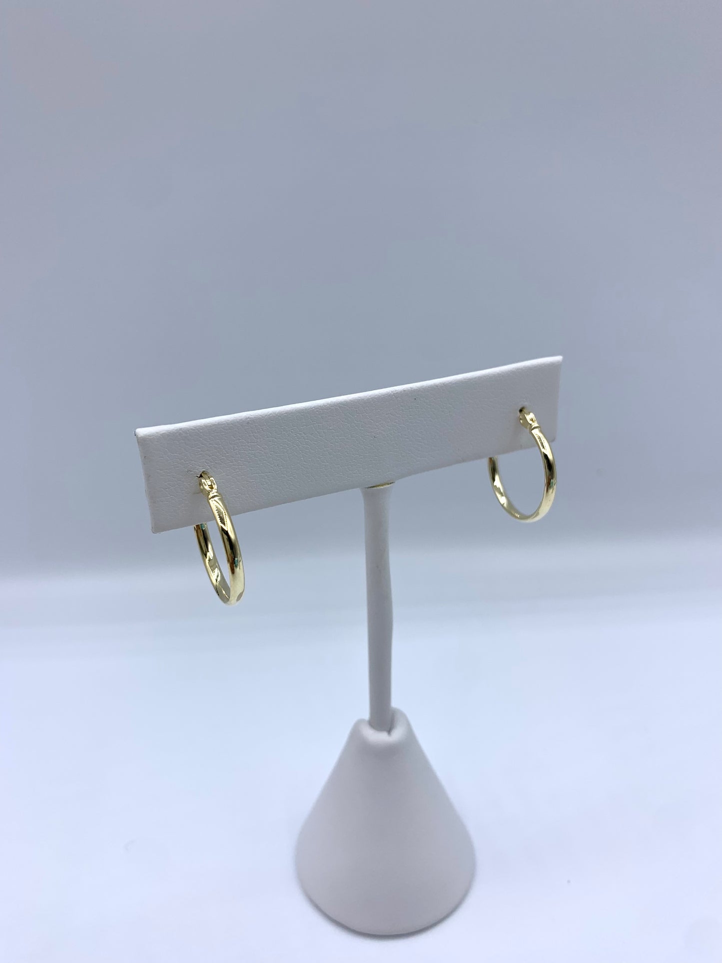 14 K YELLOW GOLD HOOPS