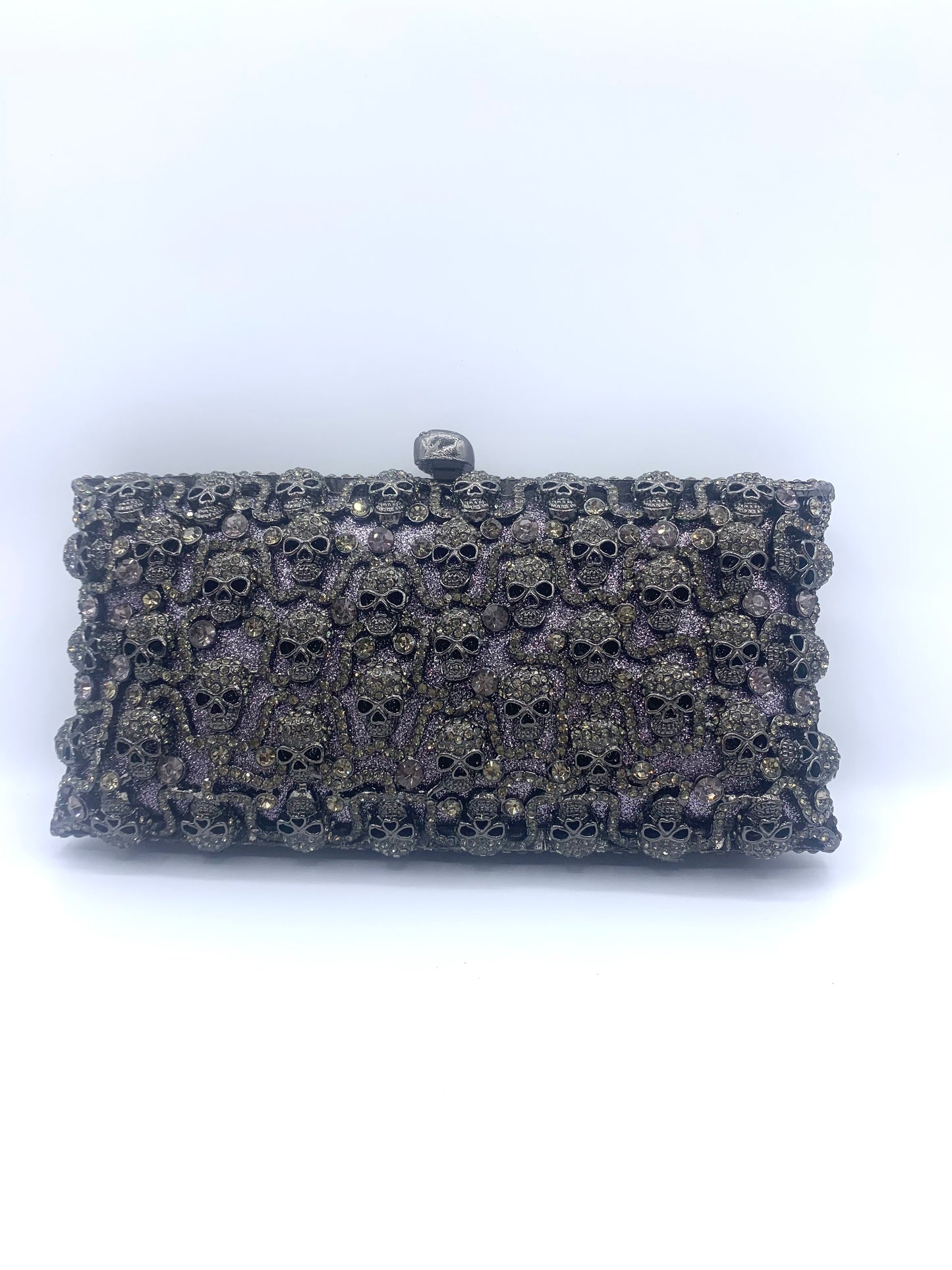 Skull Clutch